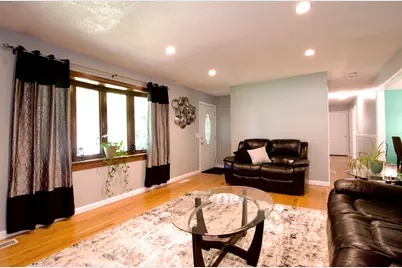 116 Warwick Dr, Ludlow, MA 01056 - Photo 9