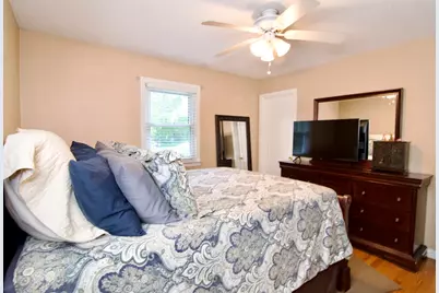 116 Warwick Dr, Ludlow, MA 01056 - Photo 33