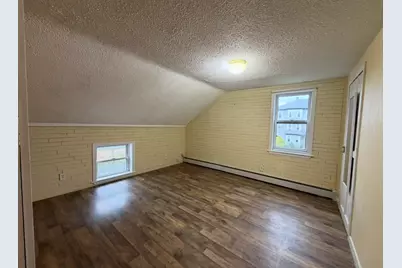 45 Thompson St #2, Fall River, MA 02720 - Photo 5
