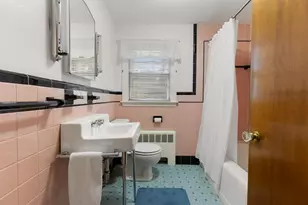 218 Lowell St, Wakefield, MA 01880 - Photo 17