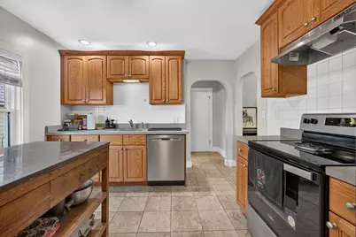 22 Bolster St, Everett, MA 02149 - Photo 3