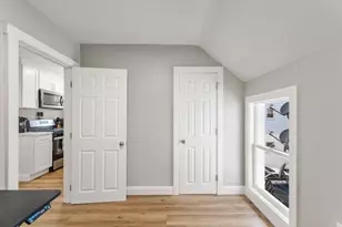 207 Belleville Ave, New Bedford, MA 02746 - Photo 25