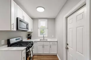 207 Belleville Ave, New Bedford, MA 02746 - Photo 11