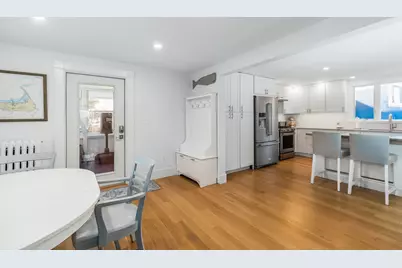 8 Forest Street, Manchester by the Sea, MA 01944 - Photo 5