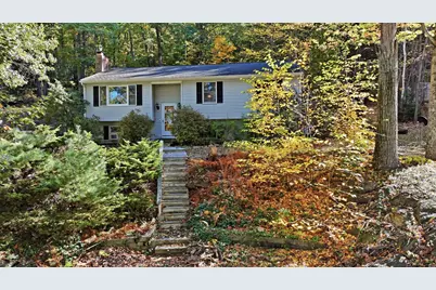 34 Vinton Rd, Holland, MA 01521 - Photo 3