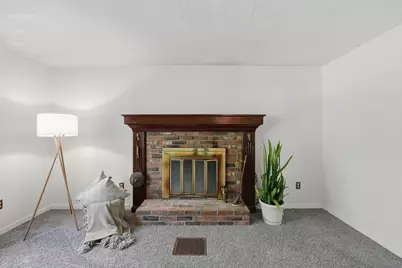 34 Vinton Rd, Holland, MA 01521 - Photo 13