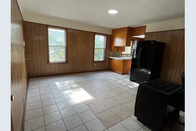 997 Bedford St #2, Fall River, MA 02723 - Photo 3