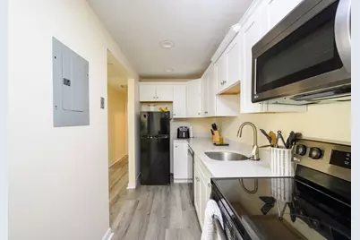 37 Fountain Ln #14, Weymouth, MA 02190 - Photo 5