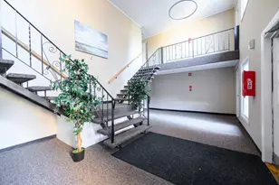 37 Fountain Ln, Weymouth, MA 02190 - Photo 3