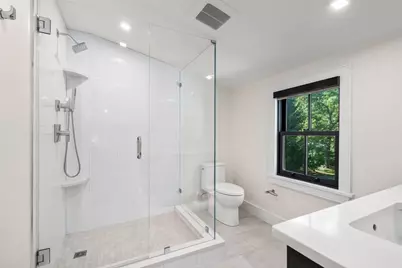 643 Boston Post Rd, Weston, MA 02493 - Photo 25