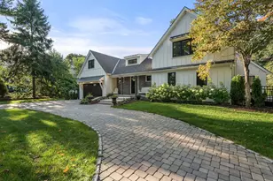 643 Boston Post Rd, Weston, MA 02493 - Photo 3