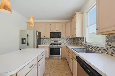 93 Robert Road, Marlborough, MA 01752 - Photo 11