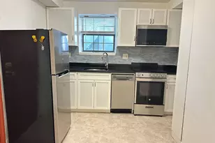 8 Jackson St, Quincy, MA 02169 - Photo 5