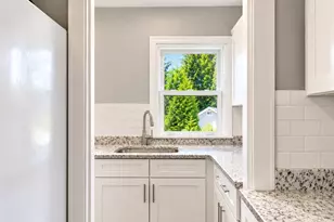 17 Grant St, Lexington, MA 02420 - Photo 3