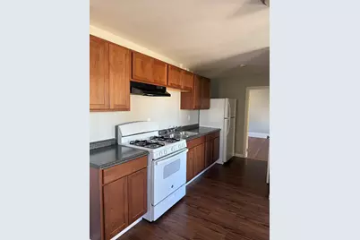49 Frederick St #2W, New Bedford, MA 02740 - Photo 3