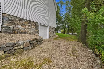 510 Prospect St, Methuen, MA 01844 - Photo 17