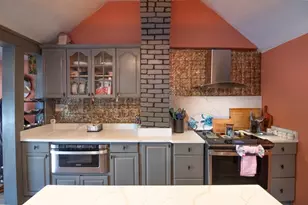 21 Custer St, Rockland, MA 02370 - Photo 5