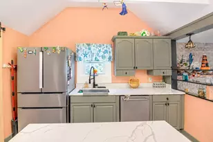21 Custer St, Rockland, MA 02370 - Photo 1