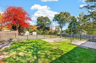 238 Liberty St, Braintree, MA 02184 - Photo 35