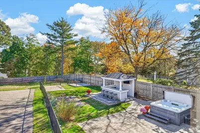 238 Liberty St, Braintree, MA 02184 - Photo 27