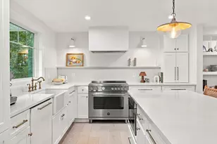 20 Edgewood Rd, Marblehead, MA 01945 - Photo 7