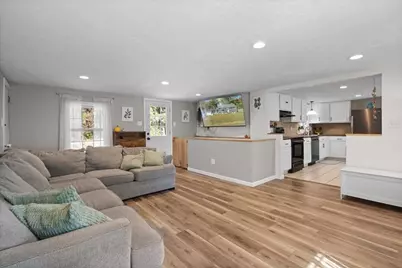 56 Locust St, Oxford, MA 01540 - Photo 5