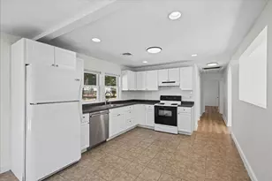 13 Oakdale Rd, Canton, MA 02021 - Photo 9
