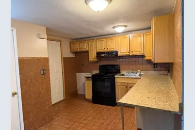 11 Auna Dr #3, Brockton, MA 02301 - Photo 3