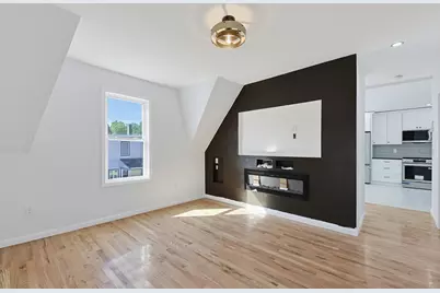 9 Chester St #2, Taunton, MA 02780 - Photo 5