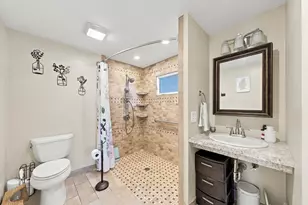 258 Goodwin St, Fall River, MA 02724 - Photo 25