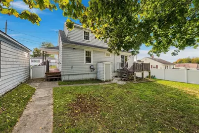 258 Goodwin St, Fall River, MA 02724 - Photo 29