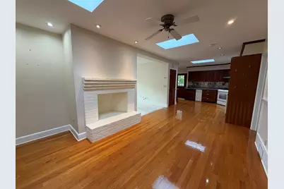 25 Wayne Memorial Dr, Dartmouth, MA 02747 - Photo 9