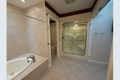 25 Wayne Memorial Dr, Dartmouth, MA 02747 - Photo 19