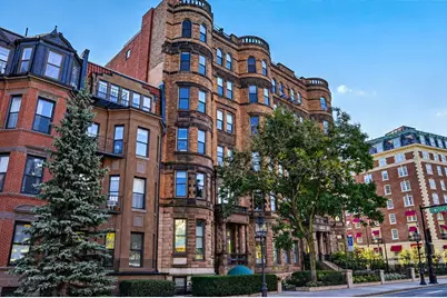 362 Commonwealth Ave #4D, Boston, MA 02115 - Photo 1