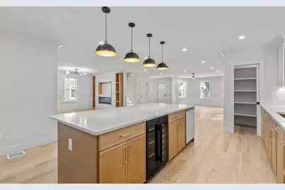 62. Summit Ave, Sharon, MA 02067 - Photo 3
