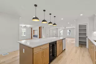 62 Summit Ave, Sharon, MA 02067 - Photo 3