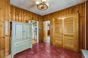 196 Sargeant St, Holyoke, MA 01040 - Photo 11