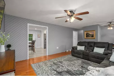 1 Wagon Dr, North Reading, MA 01864 - Photo 11