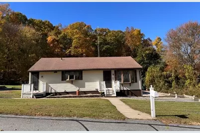 24 Woodland St, Millbury, MA 01527 - Photo 3