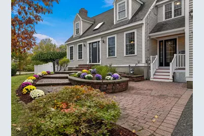 14 South Hampton Rd, Amesbury, MA 01913 - Photo 1