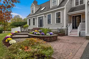 14 S Hampton Rd, Amesbury, MA 01913 - Photo 1