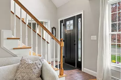 14 South Hampton Rd, Amesbury, MA 01913 - Photo 5