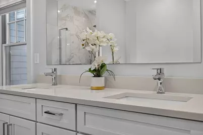 611 Centre St #1, Newton, MA 02458 - Photo 23