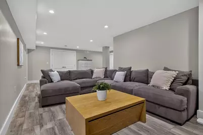 611 Centre St #1, Newton, MA 02458 - Photo 35