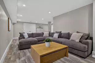611 Centre St, Newton, MA 02458 - Photo 35