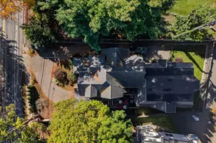 611 Centre St, Newton, MA 02458 - Photo 41