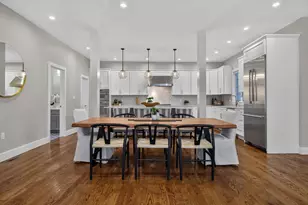 611 Centre St, Newton, MA 02458 - Photo 9