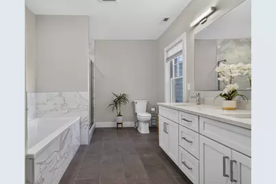 611 Centre St #1, Newton, MA 02458 - Photo 21