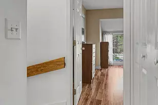 65 Amity Pl, Amherst, MA 01002 - Photo 13