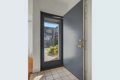 65 Amity Pl #65, Amherst, MA 01002 - Photo 3